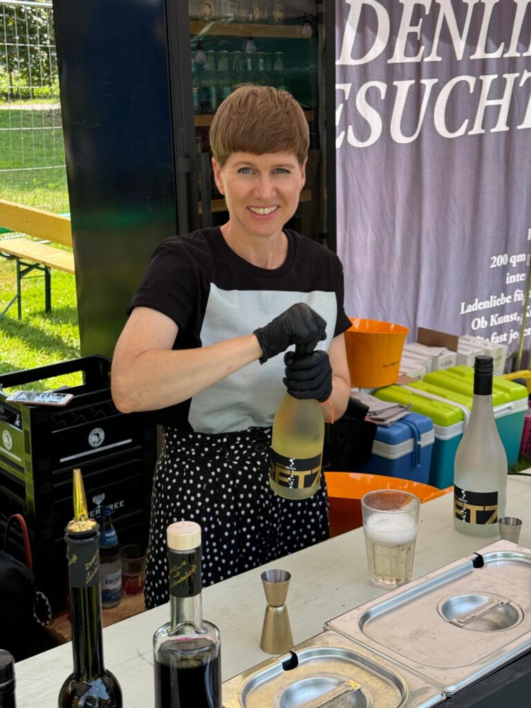 FreiRäume-Aperitivo-Kaffee-Bar beim Kurpark-Festival